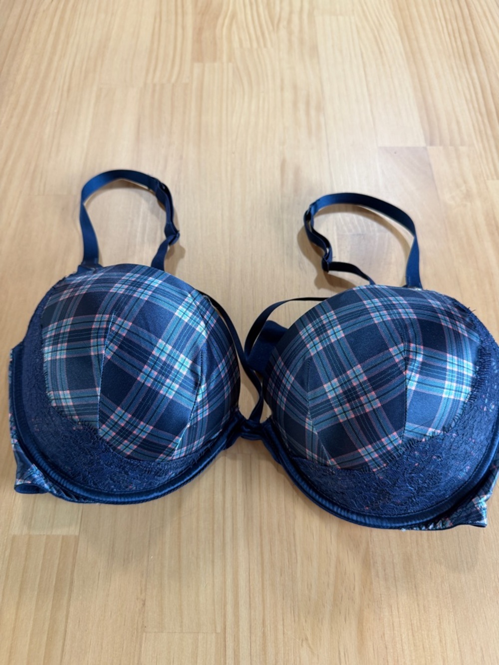Victoria's Secret Blue Plaid Lace-Trim Padded Bra B6